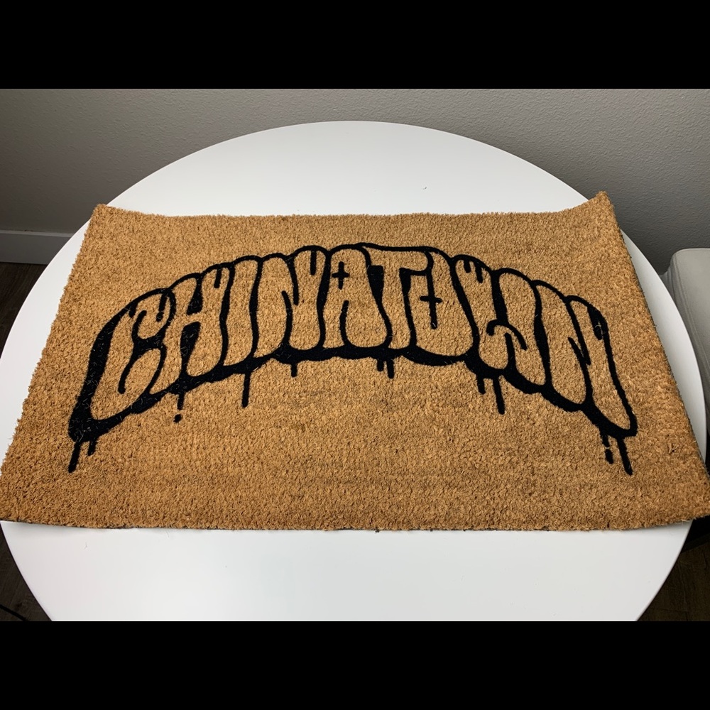 Chinatown Market Graffiti Arc Mat